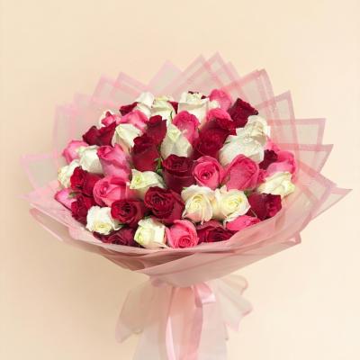 Romantic Red & White Rose Bouquet – Eternal Love